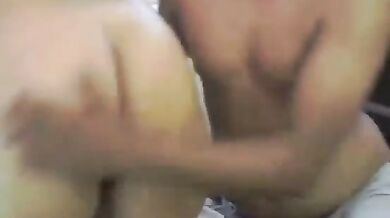 Desi bhabhi ka webcam sex clip