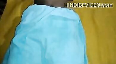 Adivasi bhabhi ko beer pila ke choda