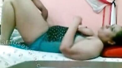 Hot Arab couple homemade xxx sex
