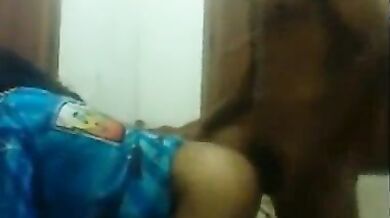 Ghodi ban ke chudti bhabhi ka desi sex video