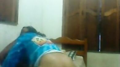 Ghodi ban ke chudti bhabhi ka desi sex video