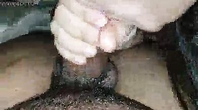 Bhatiji ne chacha ka mota kala lund chusa