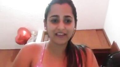 Boyfriend ko nude selfie bheji birthday par