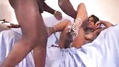 Gujarati NRI bhabhi ki bbc lund se chudai