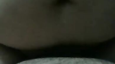 Desi housewife ne pati ke dost ka lund chusa