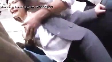 Big boobs wali Japanese ladki ki bus me fucking