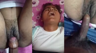 Jeans utaar loud moan dete hue chut chudwaati horny girl