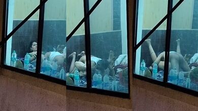 Hotel room mai randi ki chut chaatke chodne ka viral video